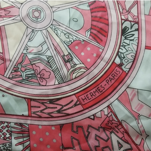 NWT Designer Like Washington Carriage Cashmere Scarf - Picture 3 of 6